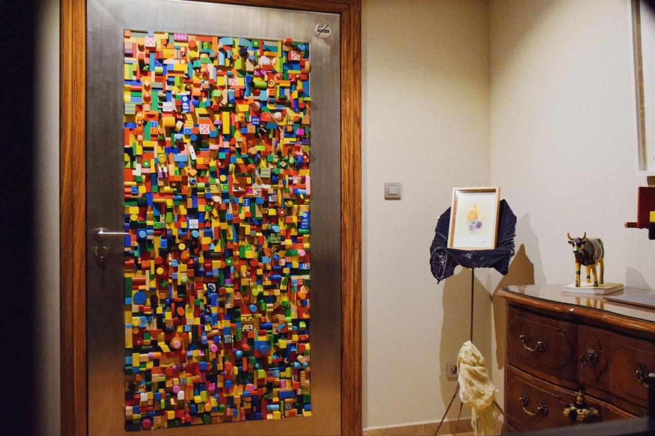Keldomenech Bed&Art Luxury Apartment For Art Lover เบซาลู ภายนอก รูปภาพ