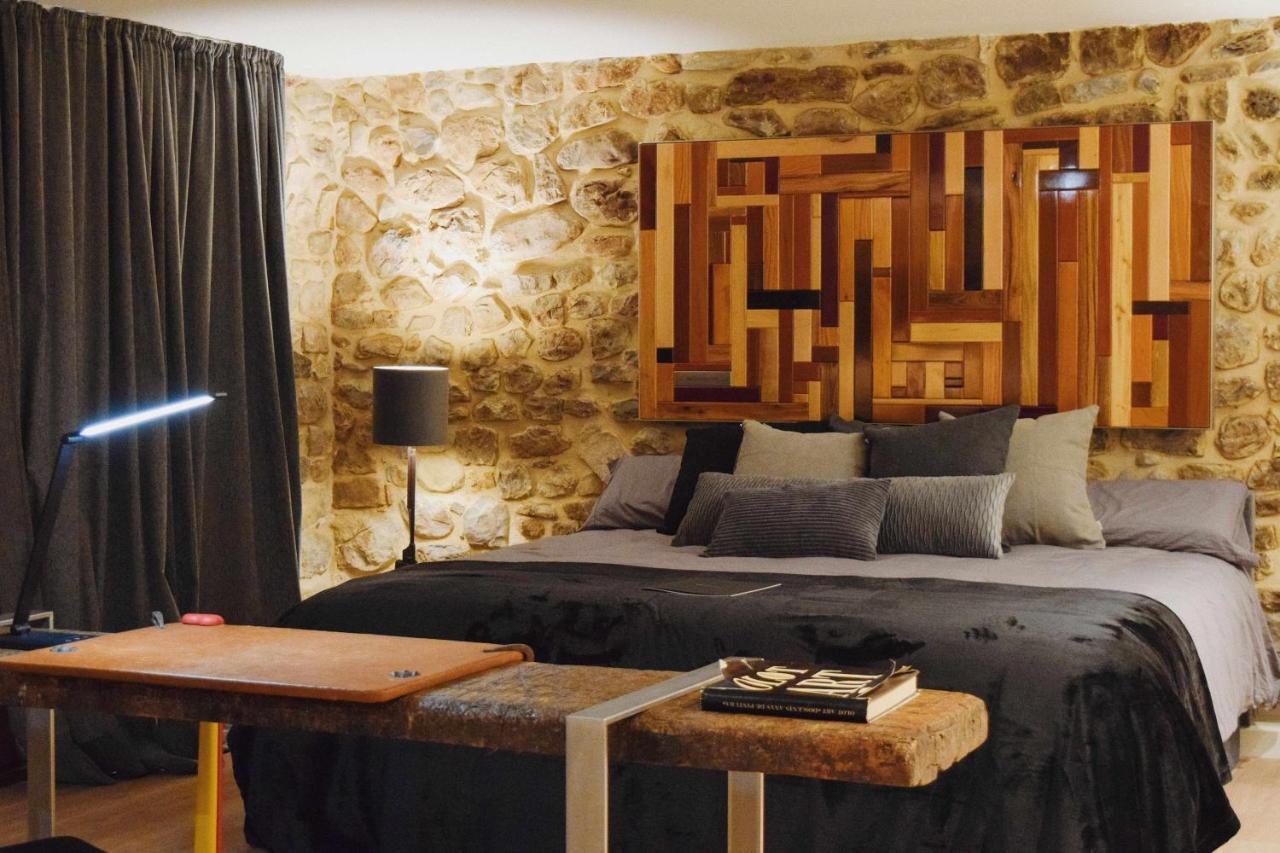 Keldomenech Bed&Art Luxury Apartment For Art Lover เบซาลู ภายนอก รูปภาพ