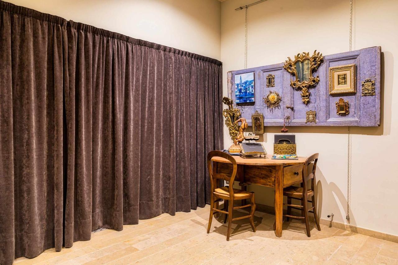 Keldomenech Bed&Art Luxury Apartment For Art Lover เบซาลู ภายนอก รูปภาพ